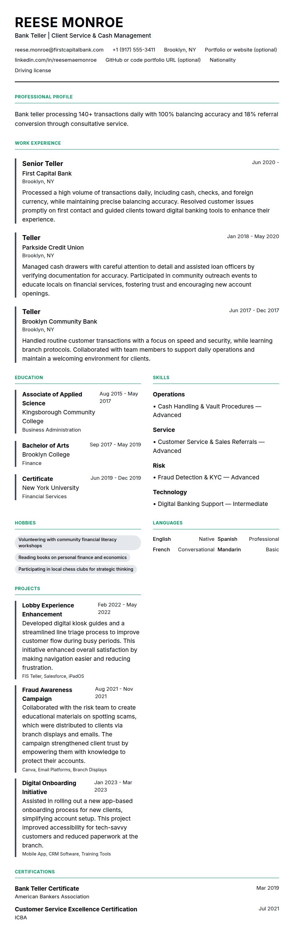 Resume preview for Bank Teller Resume Example