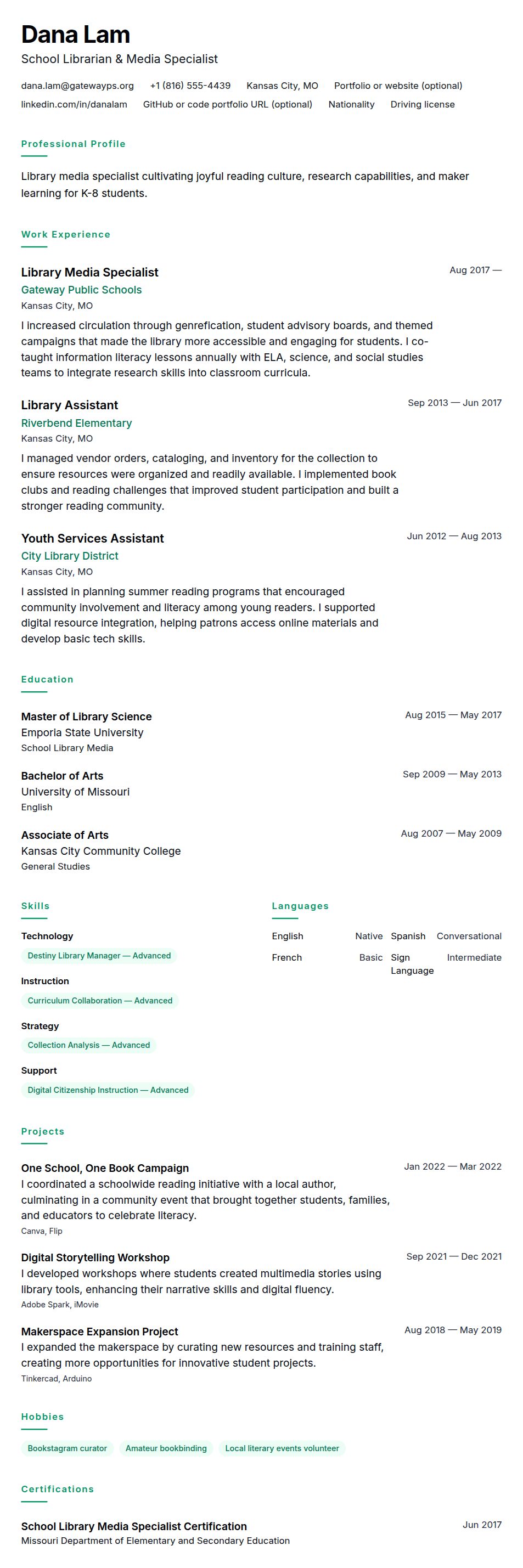 Resume preview for Librarian Resume Example