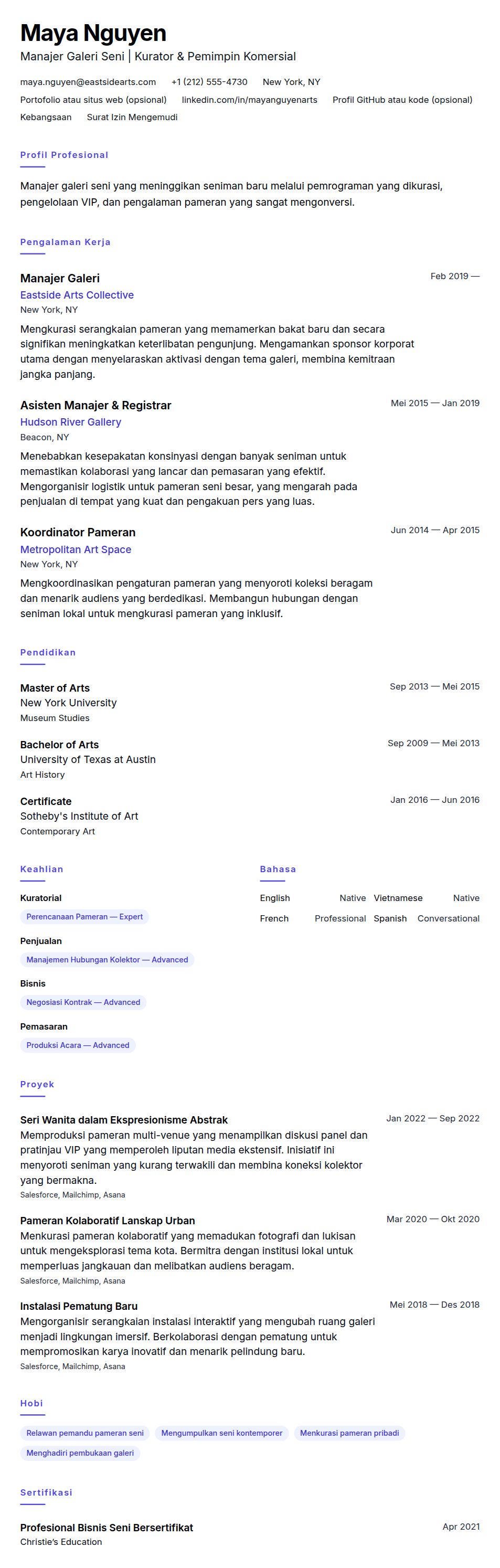 Pratinjau resume Contoh Resume Manajer Galeri Seni