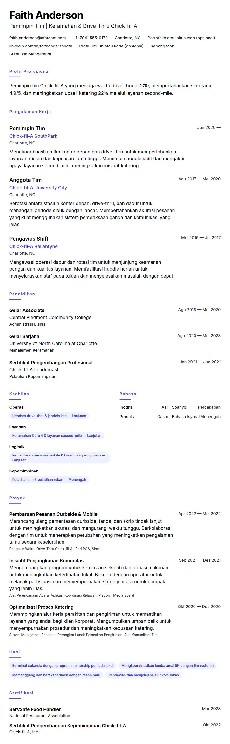 Pratinjau resume Contoh Resume Anggota Tim Chick-fil-A