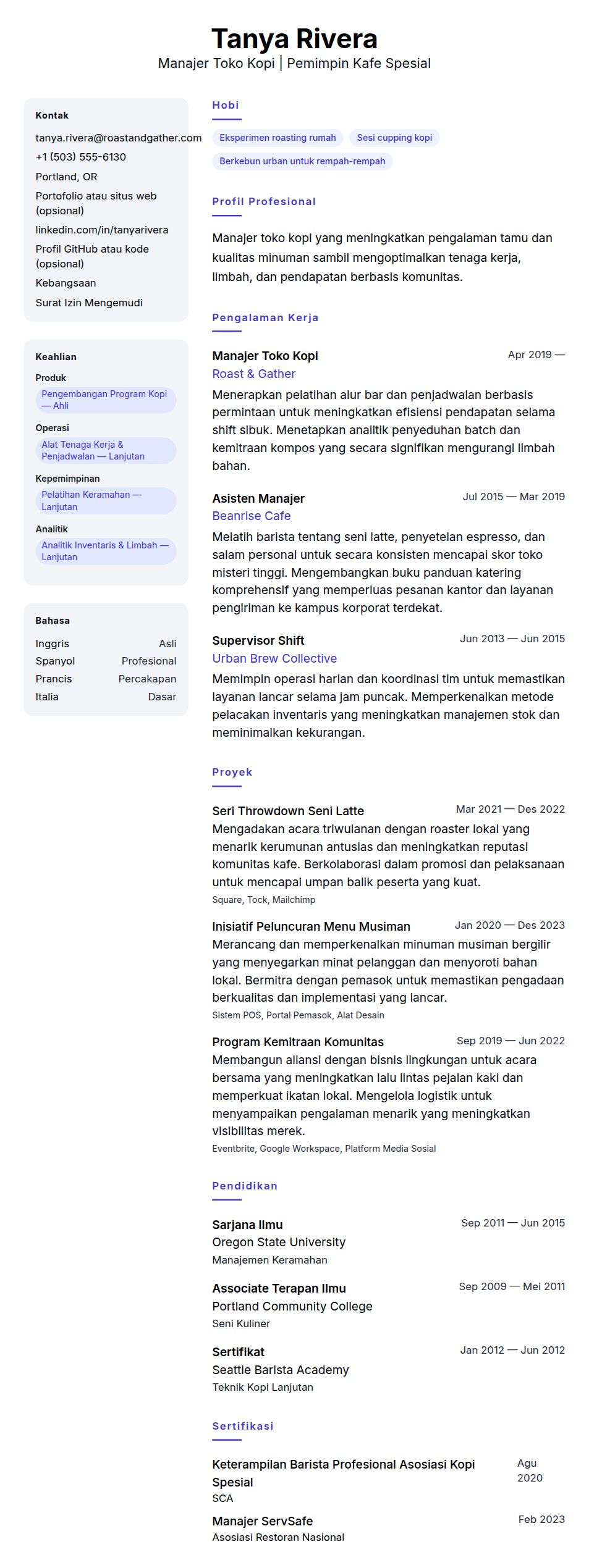 Pratinjau resume Contoh Resume Manajer Toko Kopi
