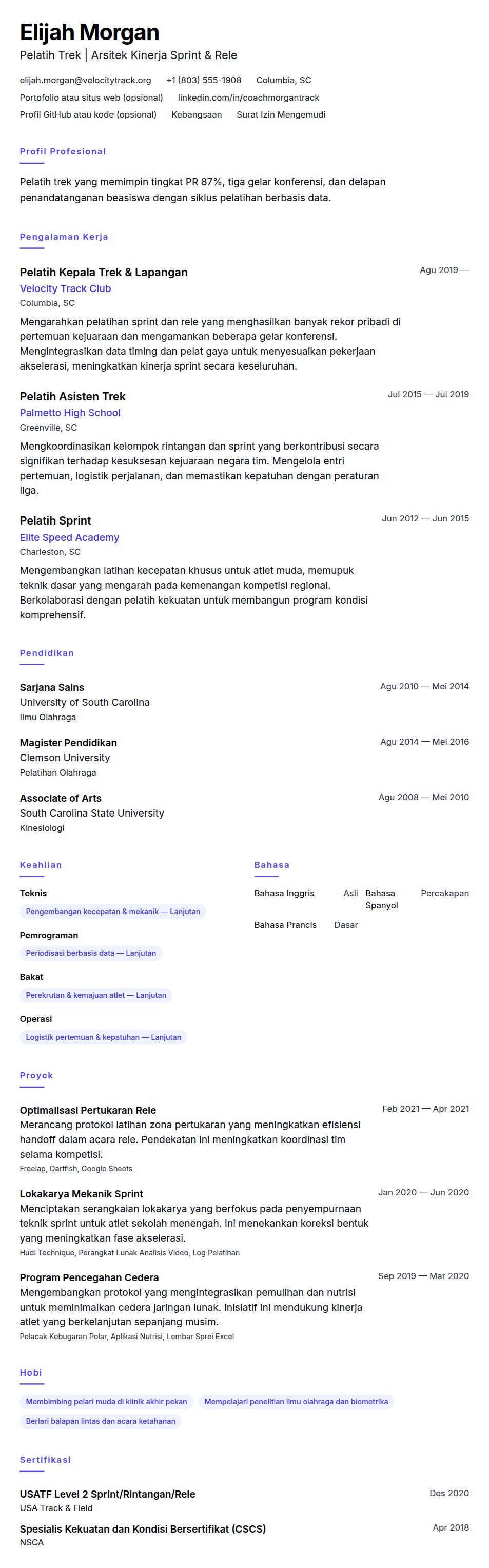 Pratinjau resume Contoh Resume Pelatih Trek