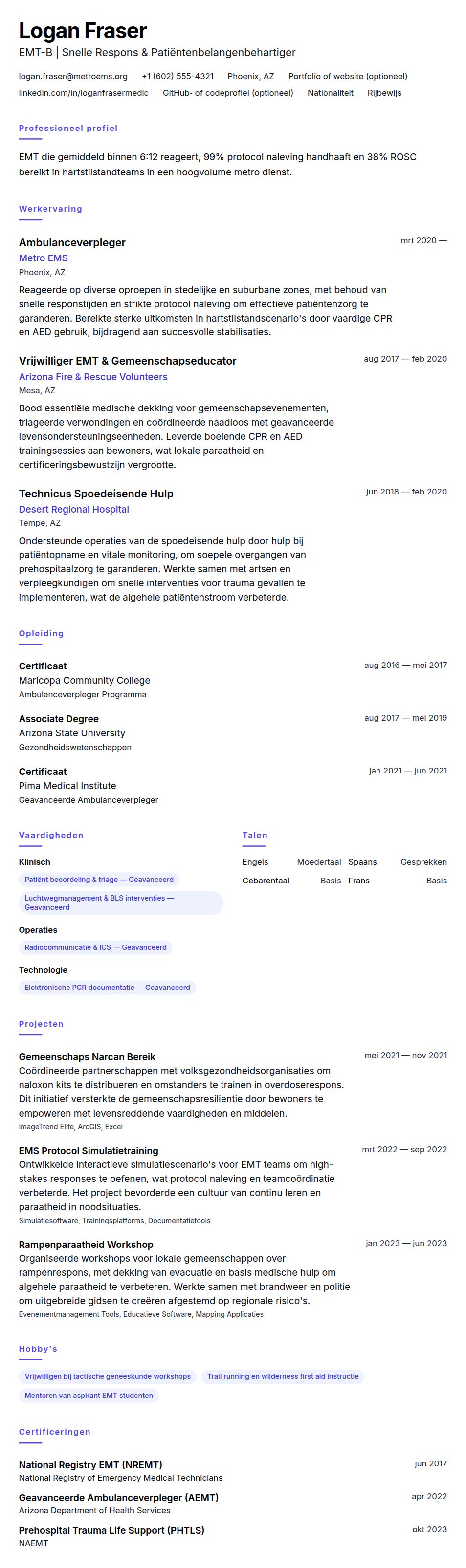 Cv-voorvertoning voor Voorbeeld CV Ambulanceverpleger (EMT)