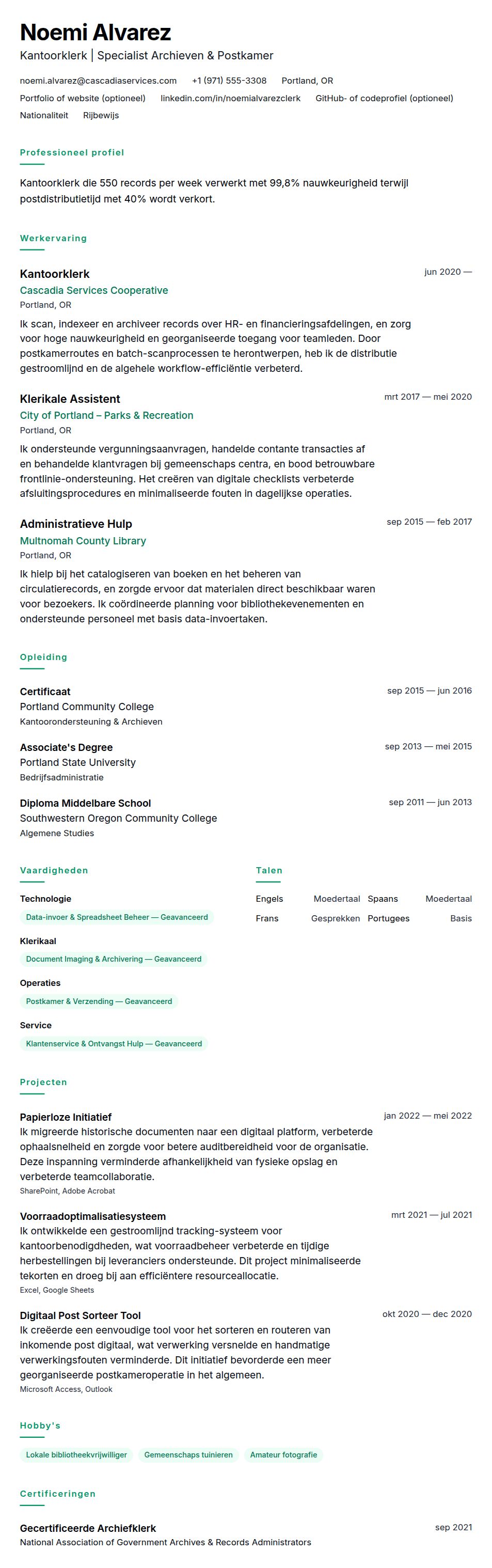 Cv-voorvertoning voor Kantoorklerk CV-voorbeeld