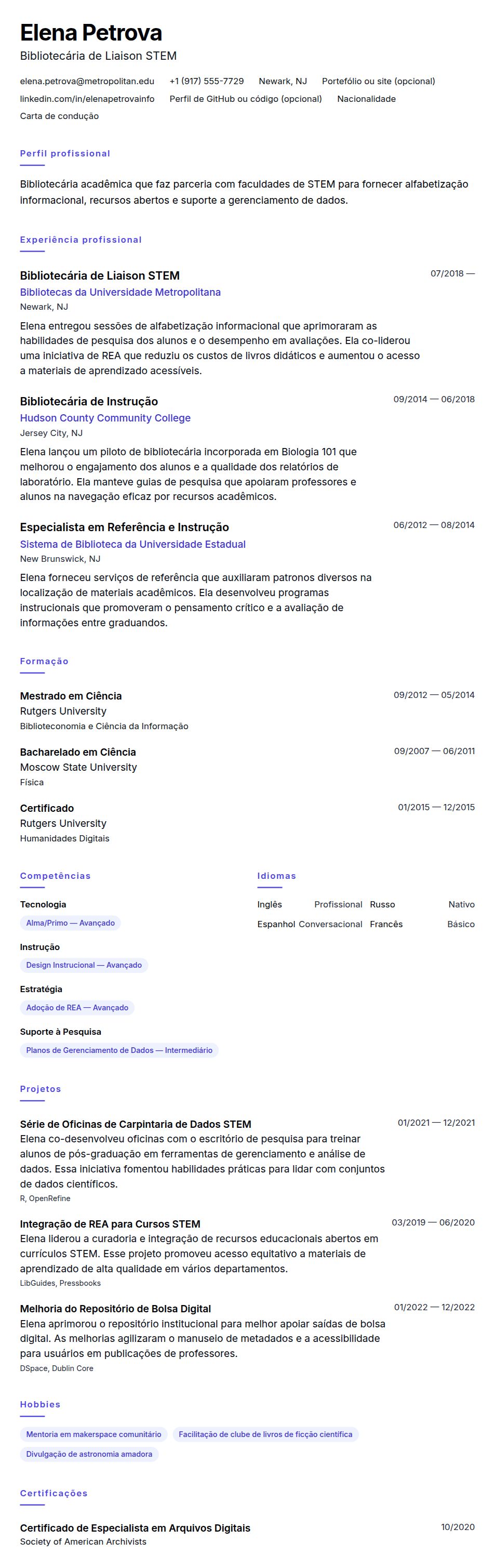 Pré-visualização do currículo Exemplo de Currículo de Bibliotecário Acadêmico