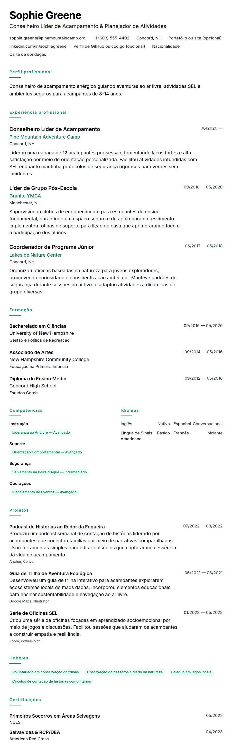 Pré-visualização do currículo Exemplo de Currículo para Conselheiro de Acampamento