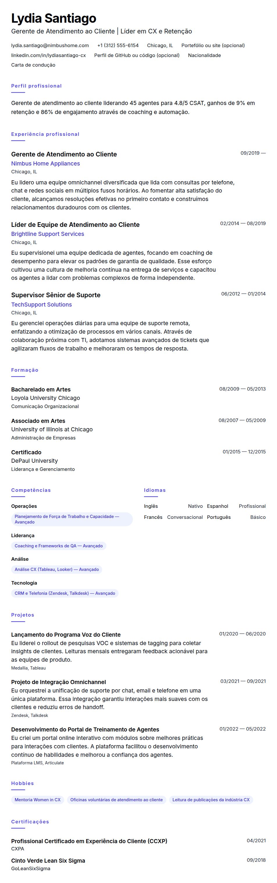 Pré-visualização do currículo Exemplo de Currículo para Gerente de Atendimento ao Cliente