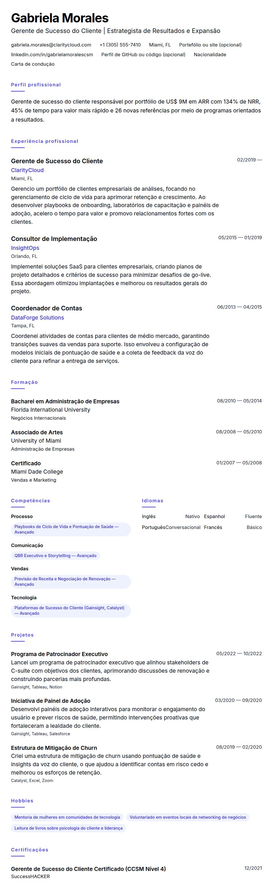 Pré-visualização do currículo Exemplo de Currículo para Gerente de Sucesso do Cliente