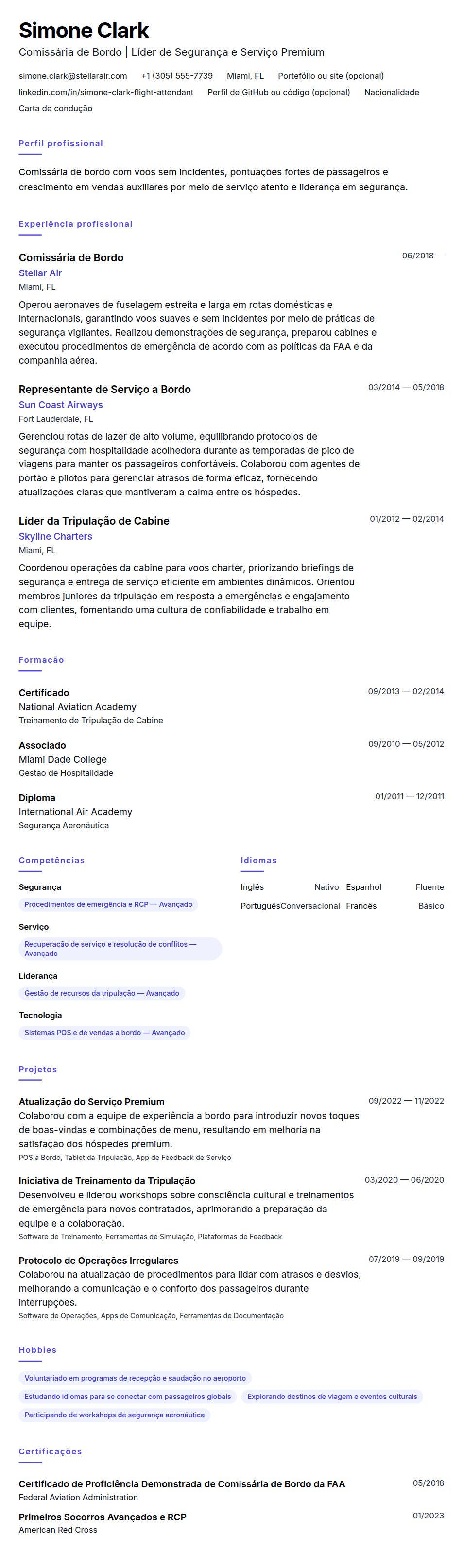 Pré-visualização do currículo Exemplo de Currículo de Comissária de Bordo