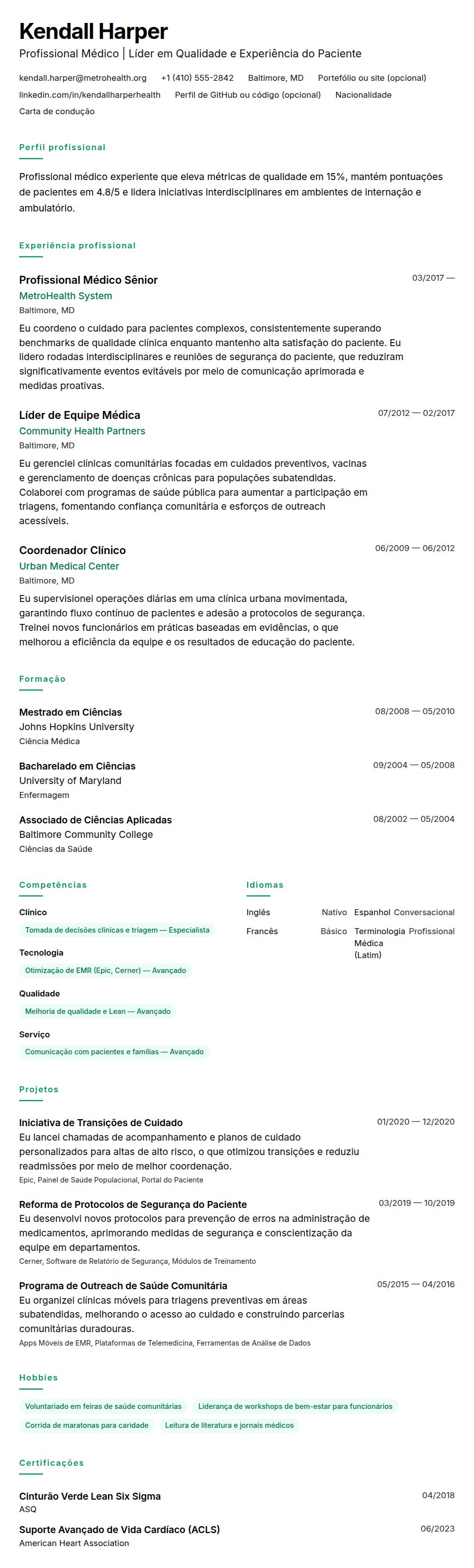 Pré-visualização do currículo Exemplo de Currículo de Profissional Médico